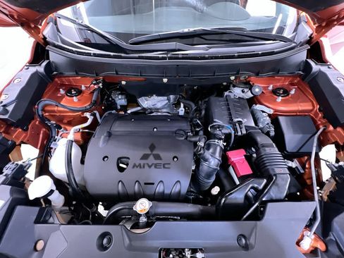 Used 2021 Mitsubishi Outlander Sport ES FWD image 11