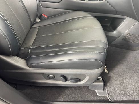 Used 2023 INFINITI QX60 Luxe w/ Performance Audio Package image 37