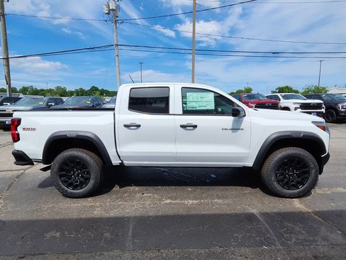 New 2026 Chevrolet Colorado Trail Boss AWD/4WD image 6