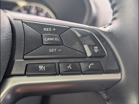 Used 2021 Nissan Sentra SV image 18