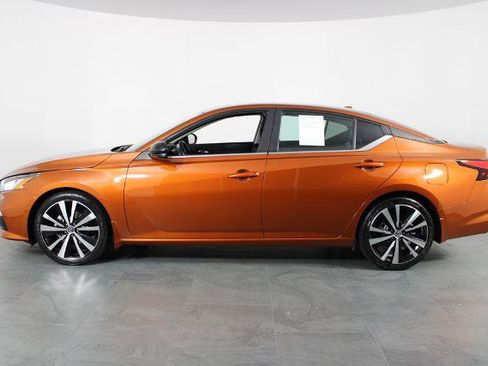 Certified 2021 Nissan Altima 2.0 SR image 13