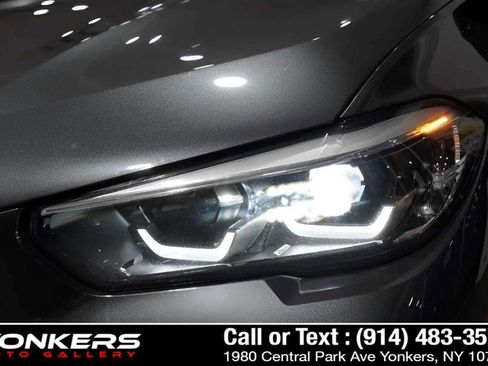 Used 2022 BMW X5 xDrive40i w/ Premium Package image 45