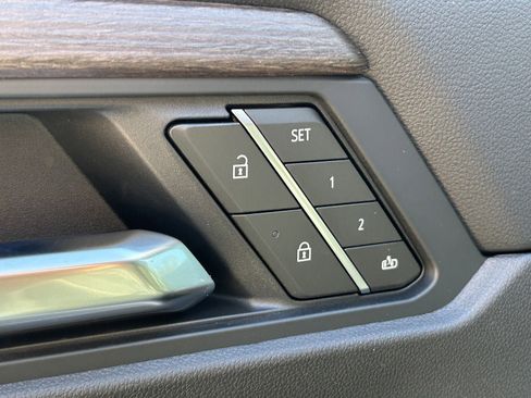 New 2026 GMC Acadia Denali w/ Super Cruise Package image 25