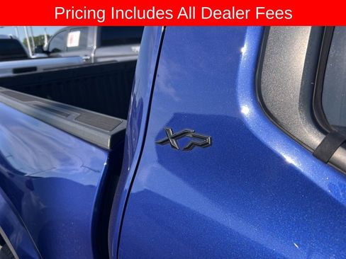 Used 2024 Toyota Tacoma SR5 AWD/4WD image 5