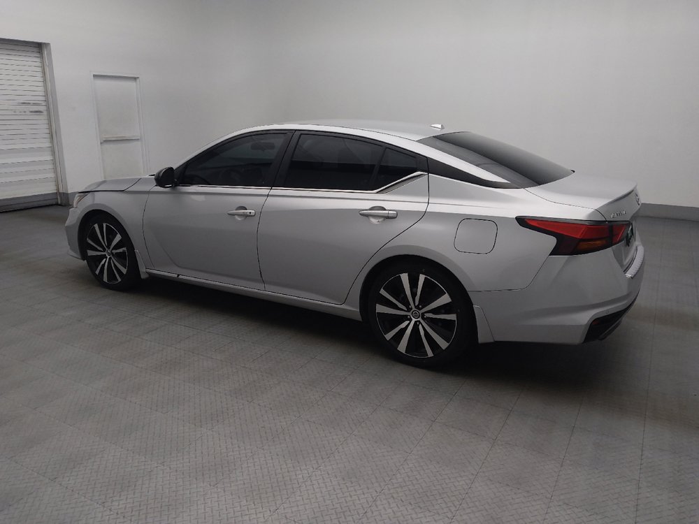 Used 2022 Nissan Altima 2.5 SR FWD image 3