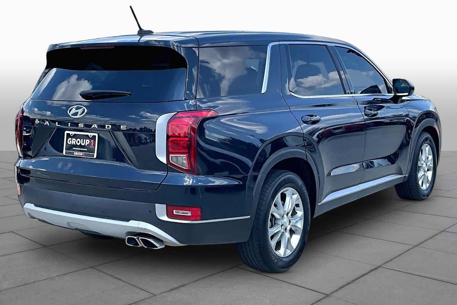 Used 2020 Hyundai Palisade SE FWD image 12