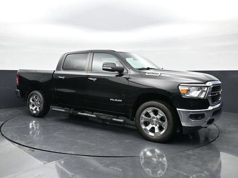 Used 2019 RAM 1500 Big Horn AWD/4WD image 3