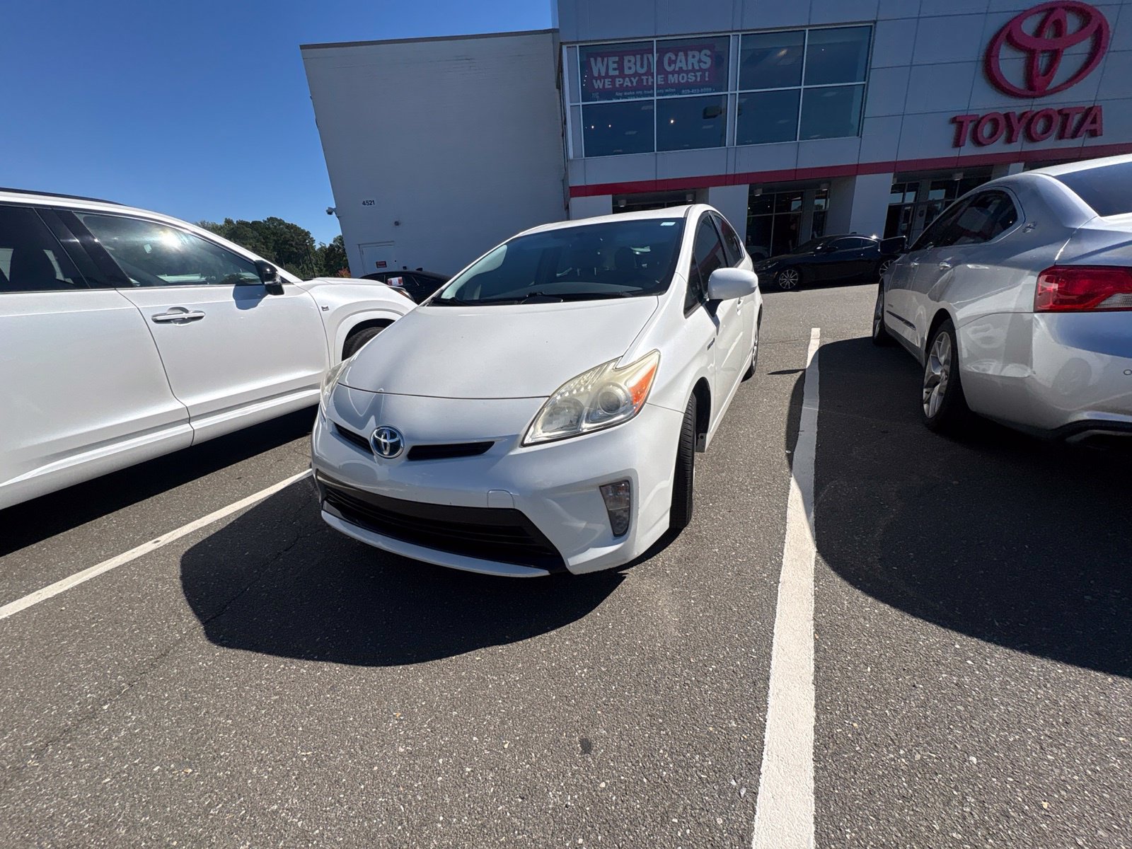 Used 2014 Toyota Prius Two FWD image 4