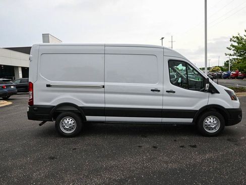 New 2026 Ford Transit 250 148 Medium Roof Extended AWD w/ Exterior Upgrade Package image 3