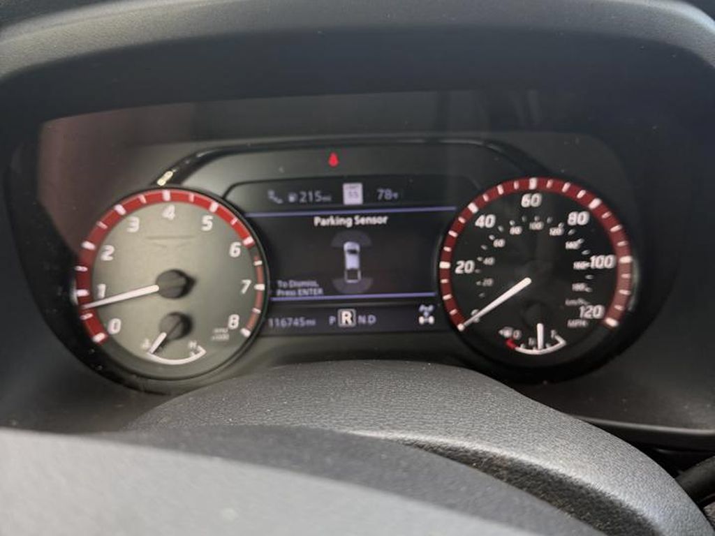 Used 2023 Nissan Titan PRO-4X w/ Pro-4x Convenience Package AWD/4WD image 18