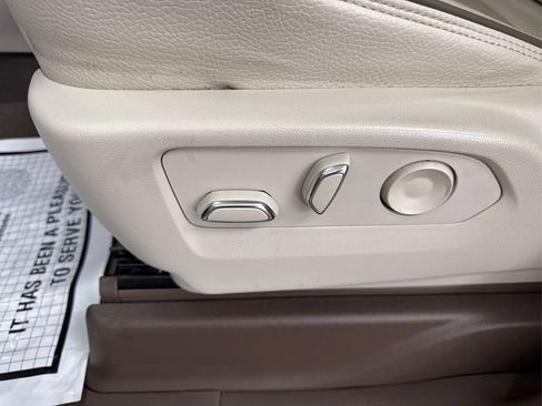 Used 2022 GMC Yukon Denali image 45