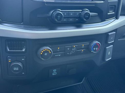 Used 2023 Ford F150 XLT AWD/4WD image 19