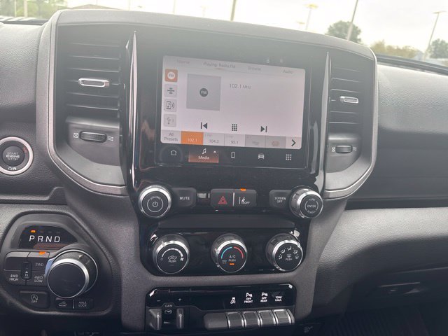 Used 2025 RAM 1500 Warlock AWD/4WD image 11