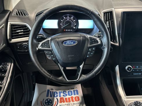 Used 2024 Ford Edge SEL w/ Convenience Package AWD/4WD image 37