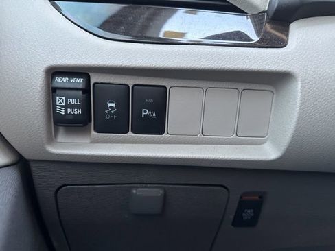 Used 2018 Toyota Sienna XLE w/ XLE Navigation Package image 26