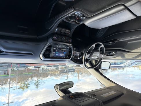 Used 2023 GMC Acadia AT4 w/ Preferred Package image 16