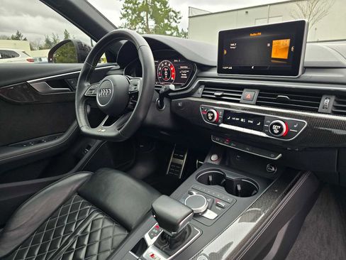Used 2019 Audi S4 Prestige image 12