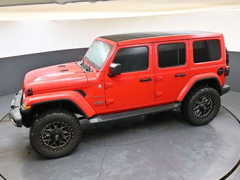 Used 2020 Jeep Wrangler Unlimited Sahara w/ Uconnect 4C Nav & Sound Group image 47