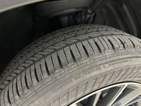 Certified 2025 Lexus NX 350 AWD w/ Premium Package image 12