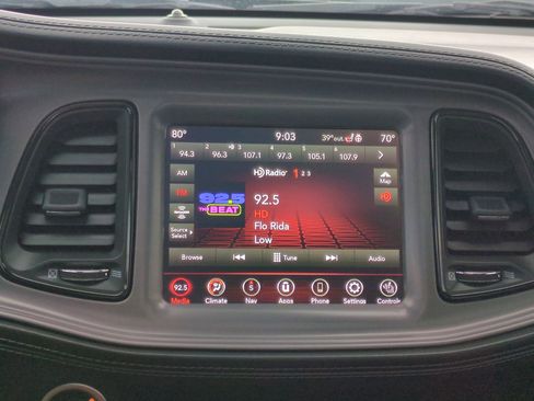 Used 2023 Dodge Challenger SXT w/ Plus Package image 26