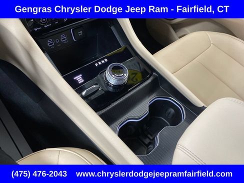Certified 2024 Jeep Grand Cherokee L Limited AWD/4WD image 16