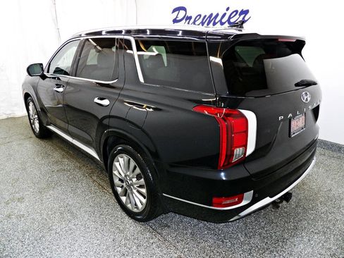 Used 2020 Hyundai Palisade Limited w/ Winter Weather Package FWD image 4