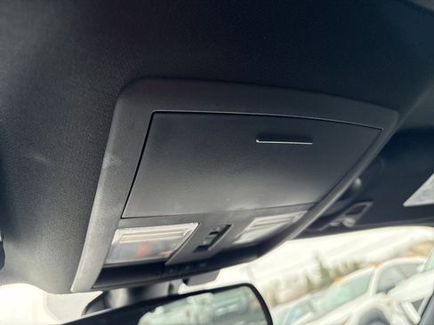 Used 2017 Dodge Challenger R/T w/ Blacktop Package image 21