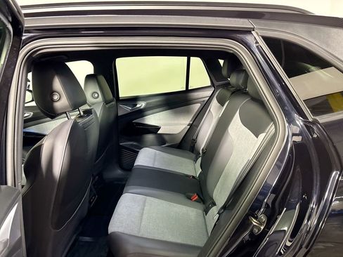 Certified 2023 Volkswagen ID.4 Pro image 20