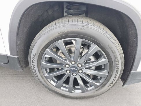 Used 2022 Chevrolet Traverse RS w/ LPO, Floor Liner Package image 21