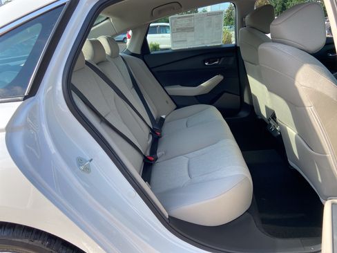 New 2026 Honda Accord LX image 17