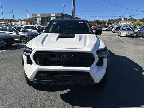 New 2025 Toyota Tacoma TRD Pro image 5