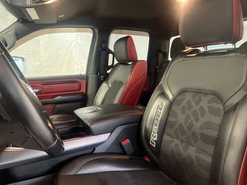 Used 2019 RAM 1500 Rebel AWD/4WD image 18