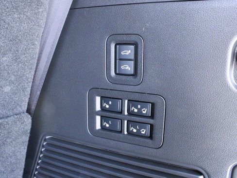 Used 2025 Nissan Armada PRO-4X AWD/4WD image 20