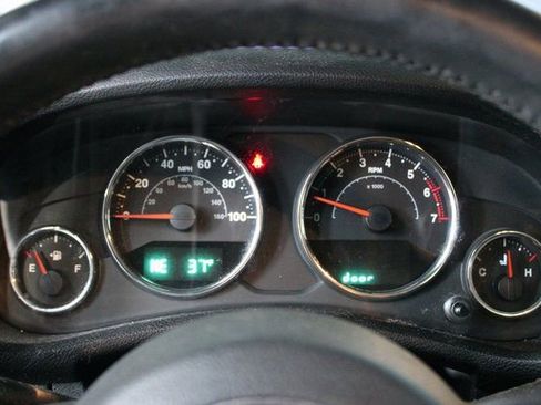 Used 2015 Jeep Wrangler Sport w/ Quick Order Package 23S image 13