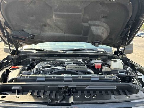 Certified 2024 GMC Sierra 2500 AT4 w/ AT4 Preferred Package image 29