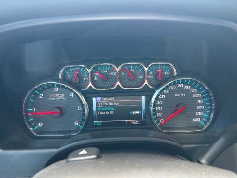 Used 2018 Chevrolet Silverado 1500 LT w/ Texas Edition image 33