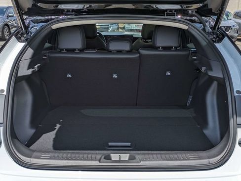 New 2026 Nissan Leaf Platinum+ FWD image 14