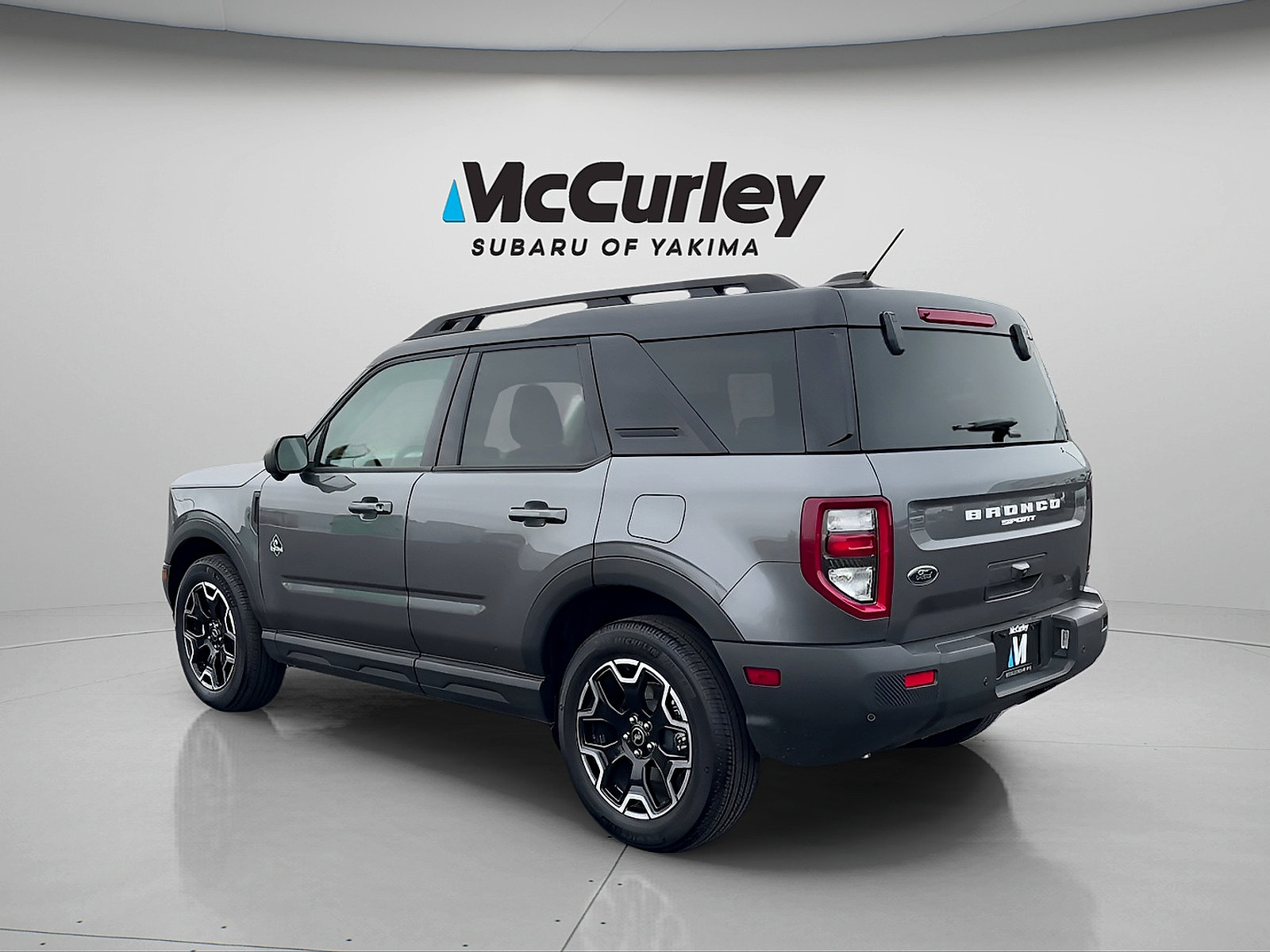 Used 2025 Ford Bronco Sport Outer Banks w/ Outer Banks Tech Package+ AWD/4WD image 4
