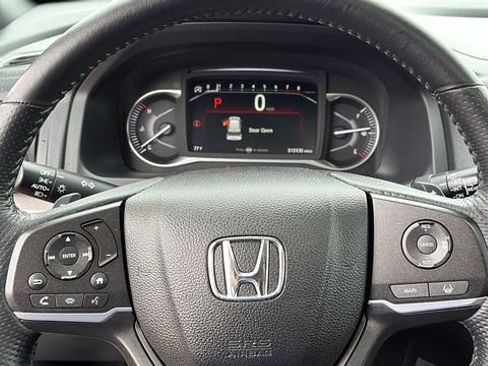 Used 2023 Honda Passport EX-L image 13