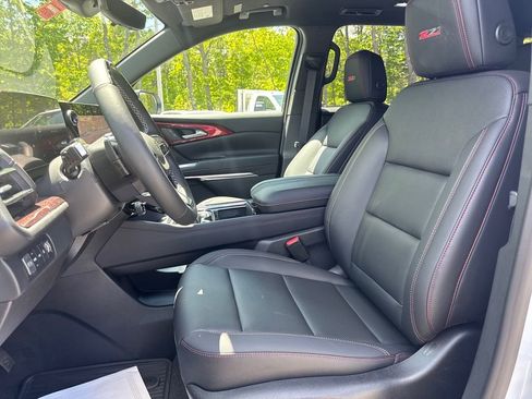 New 2026 Chevrolet Traverse Z71 w/ Enhanced Driving Package AWD/4WD image 13