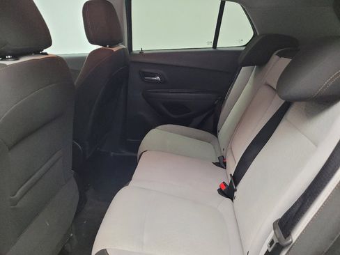 Used 2019 Chevrolet Trax LS w/ Tint and Cruise Package FWD image 18
