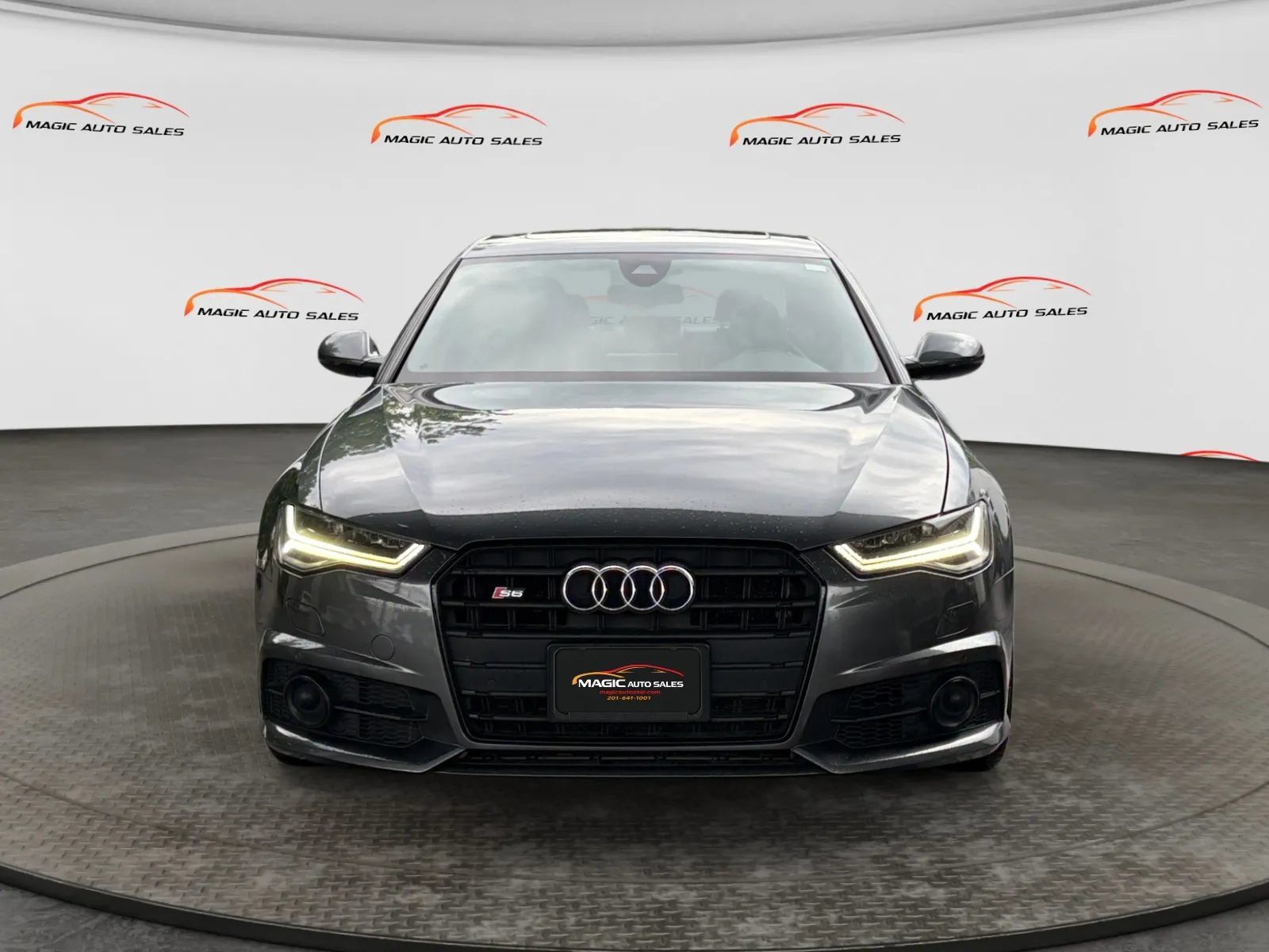 Used 2018 Audi S6 Premium Plus w/ S Sport Package AWD/4WD image 3
