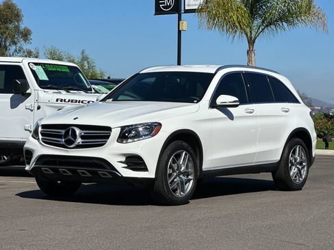 Used 2019 Mercedes-Benz GLC 300 image 8