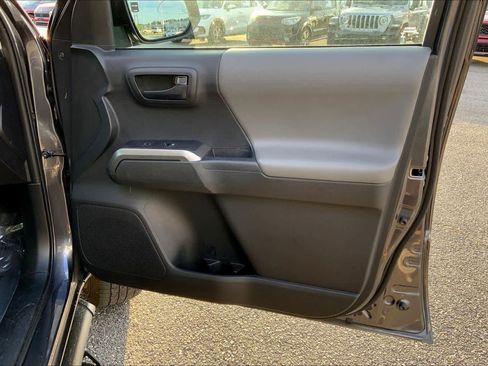 Used 2023 Toyota Tacoma SR5 w/ Technology Package image 22