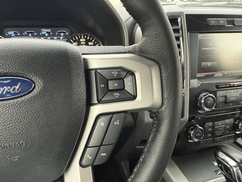 Used 2015 Ford F150 Lariat AWD/4WD image 17