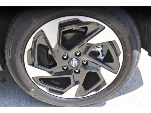 Certified 2026 Subaru Crosstrek 2.5i Limited AWD/4WD image 29