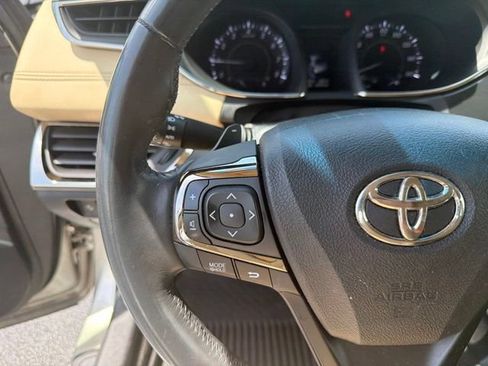 Used 2016 Toyota Avalon Limited w/ Toyota Safety Sense Package FWD image 23