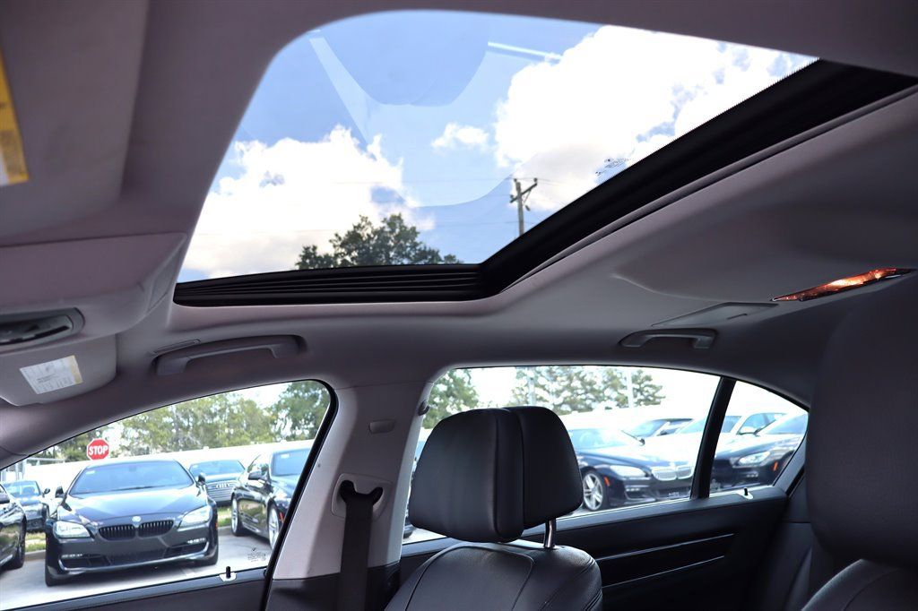 Used 2015 BMW 740Ld xDrive AWD/4WD image 22