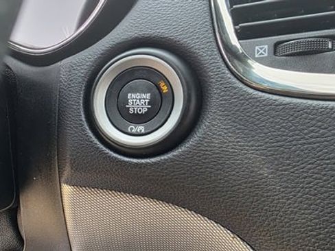 Used 2019 Dodge Durango GT image 25