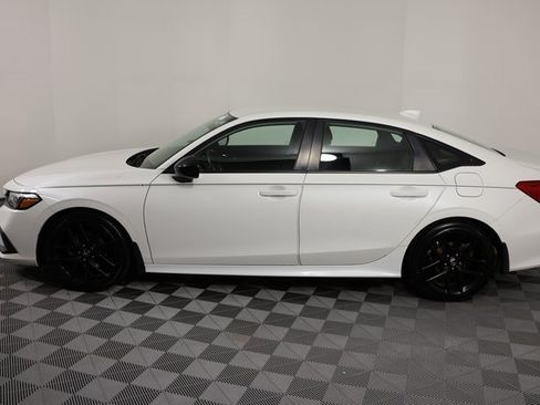 Used 2024 Honda Civic Sport image 5